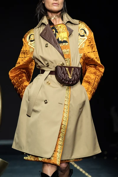 Look 1